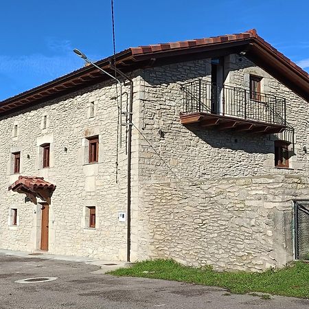 Casa Rural El Pinche Quincoces de Yuso Exterior photo